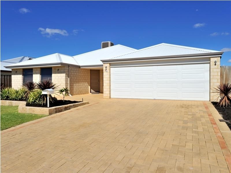 30 Evesham Drive, Ellenbrook WA 6069