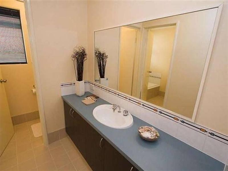 15 Weyba Turn, Ellenbrook WA 6069