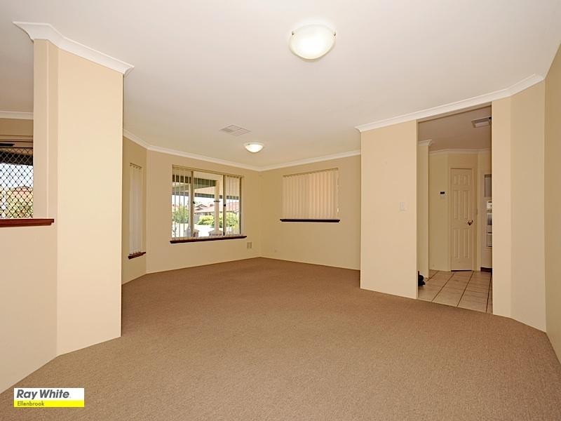 74 Star Bush Crescent, Ellenbrook WA 6069