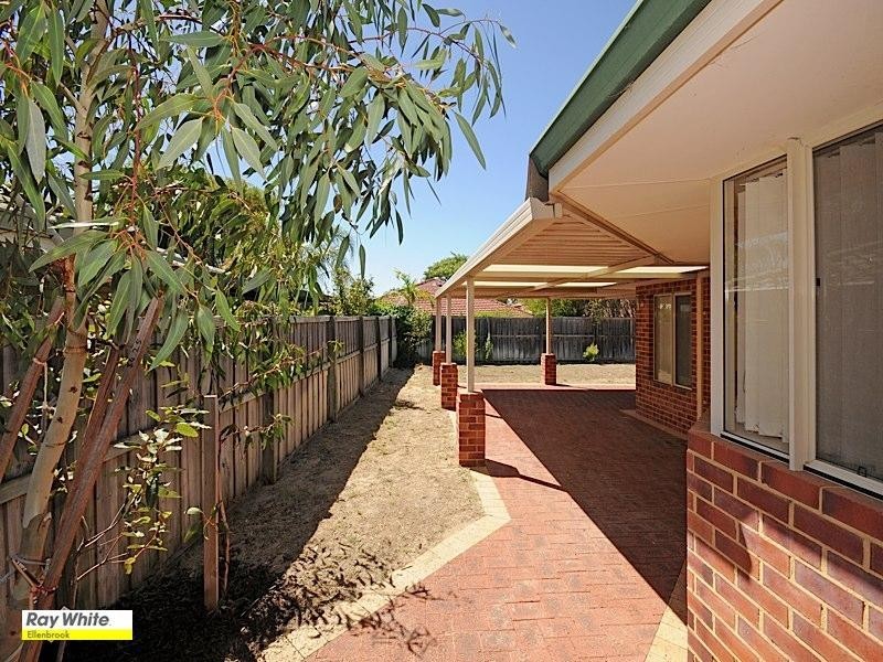 74 Star Bush Crescent, Ellenbrook WA 6069