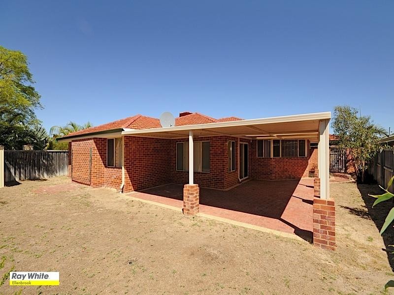 74 Star Bush Crescent, Ellenbrook WA 6069