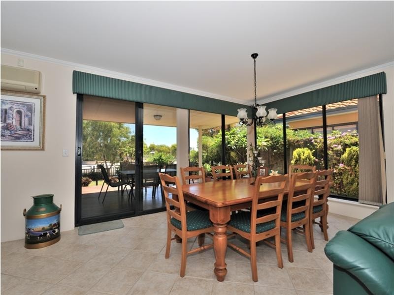 137 Ponte Vecchio Boulevard, Ellenbrook WA 6069