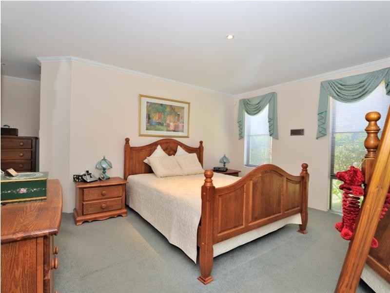 137 Ponte Vecchio Boulevard, Ellenbrook WA 6069