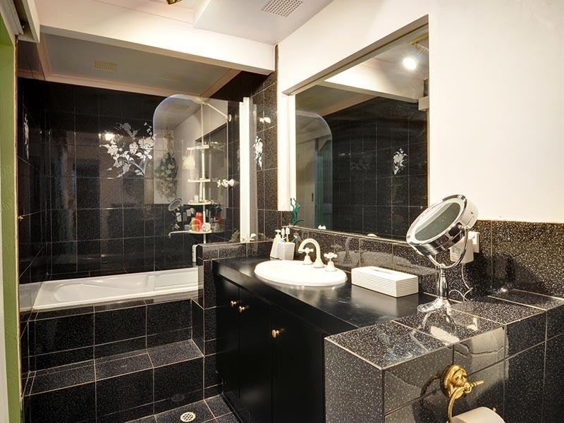 44 Almeria Parade, Upper Swan WA 6069