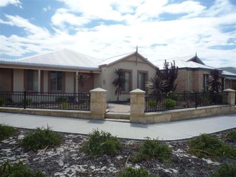 101 Westgrove Drive, Ellenbrook WA 6069