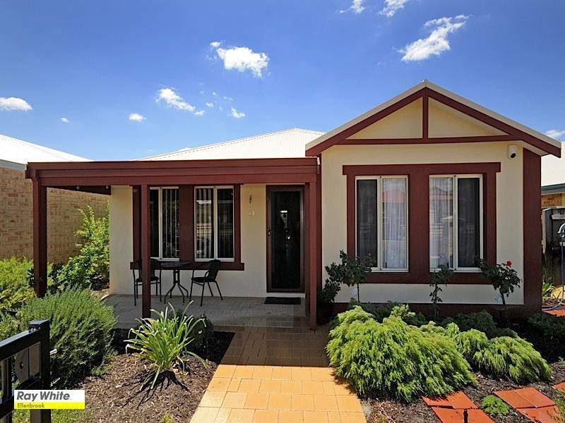 19 Elmina Avenue, Ellenbrook WA 6069