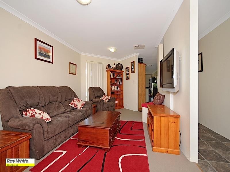 19 Elmina Avenue, Ellenbrook WA 6069