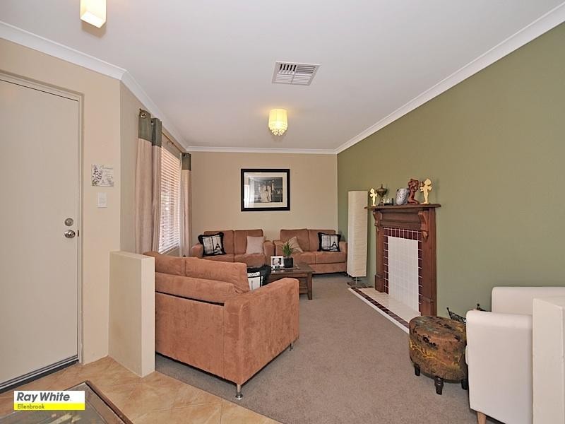 2 Heirisson Turn, Ellenbrook WA 6069