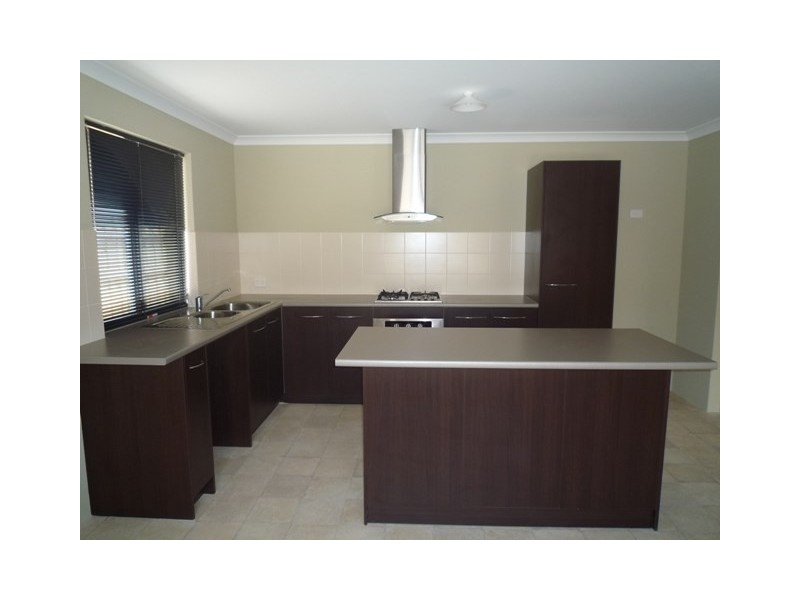 14 Coldstream Pass, Ellenbrook WA 6069