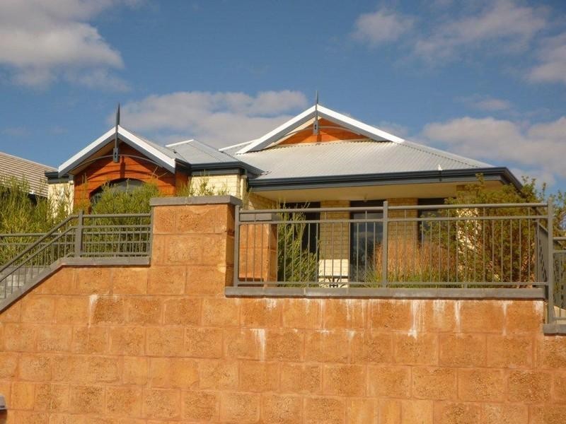 18 Brixton Crescent, Ellenbrook WA 6069