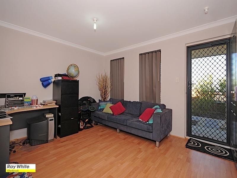 18 Brixton Crescent, Ellenbrook WA 6069