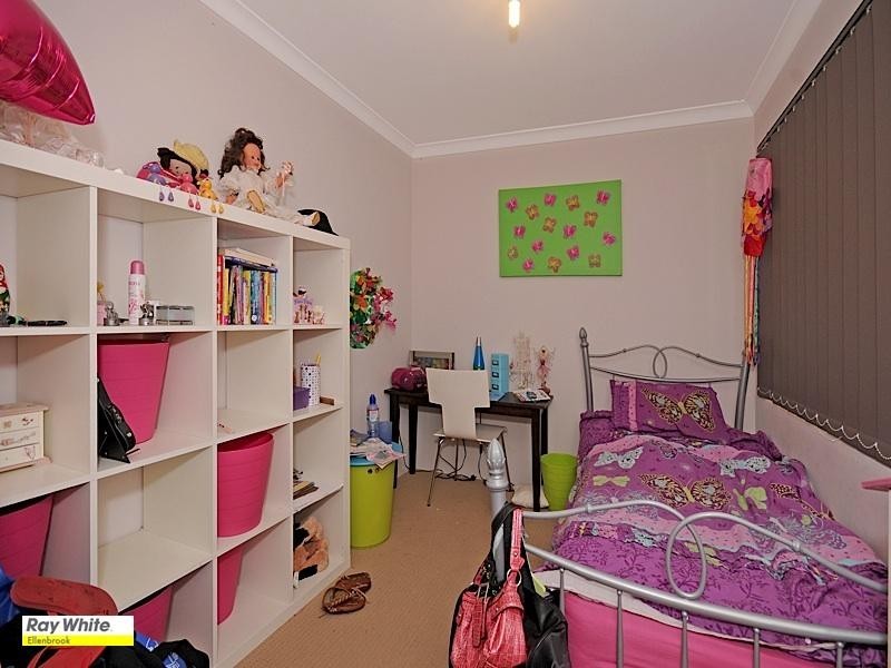 18 Brixton Crescent, Ellenbrook WA 6069