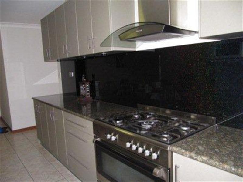 16 Brockholes Street, Bullsbrook WA 6084