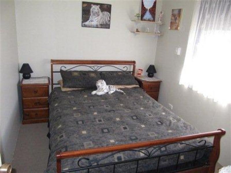 16 Brockholes Street, Bullsbrook WA 6084