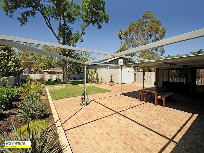 56 Dickson Drive, Middle Swan WA 6056