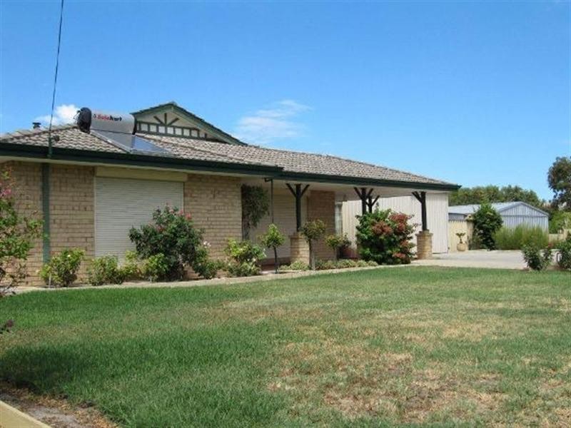 26 Brockholes Street, Bullsbrook WA 6084