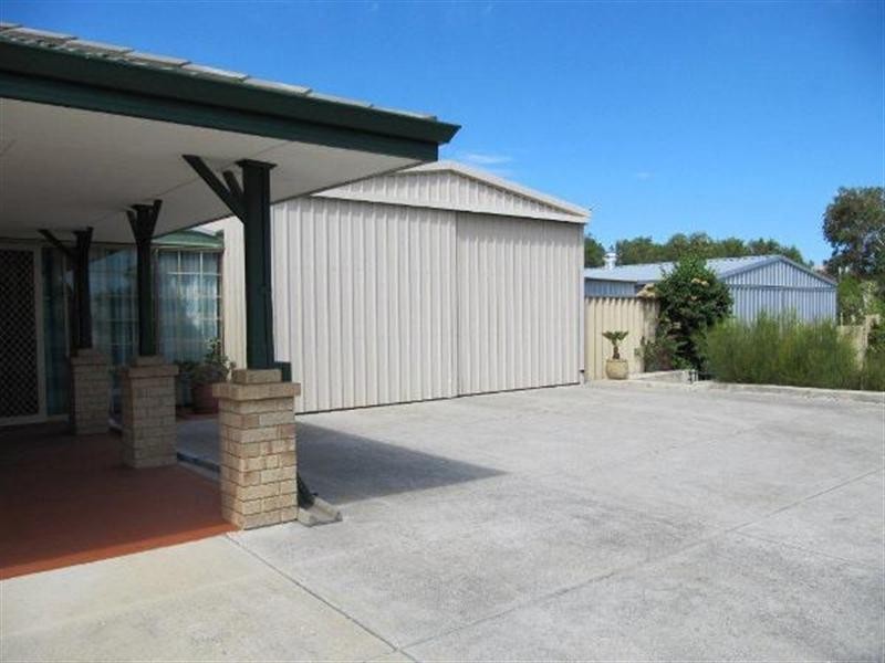 26 Brockholes Street, Bullsbrook WA 6084