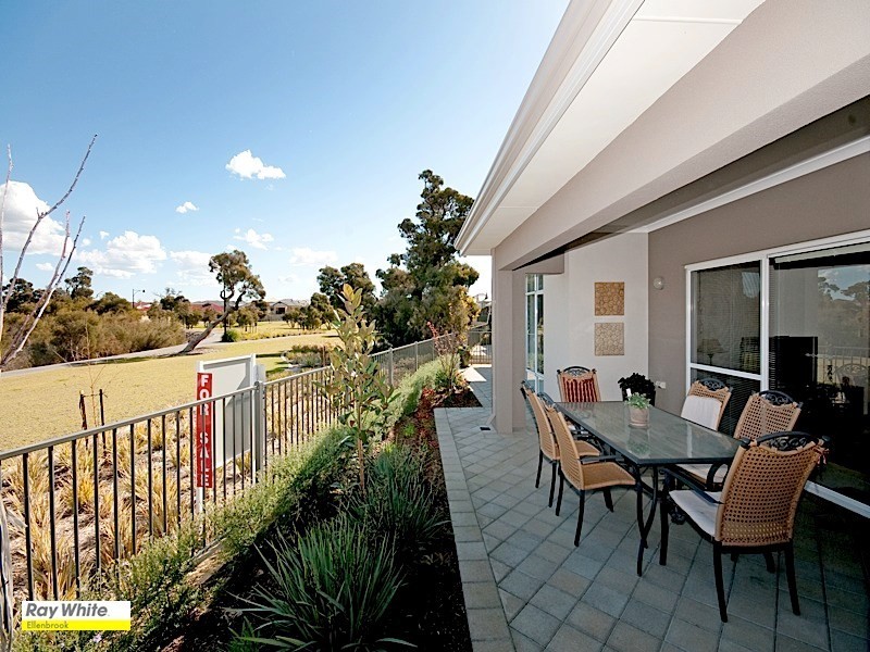 22 Hirani Link, Aveley WA 6069