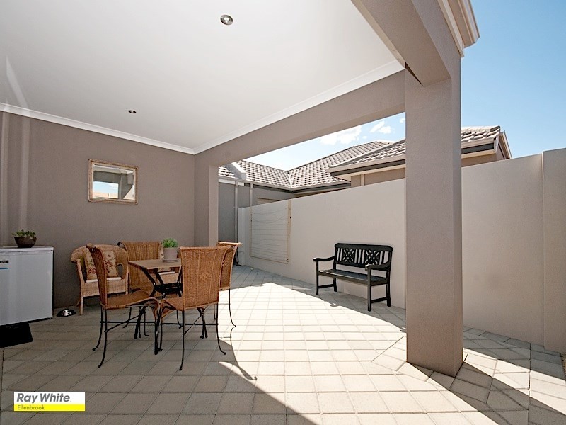 22 Hirani Link, Aveley WA 6069