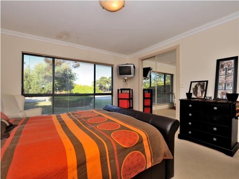 40 Rossini Circle, Ellenbrook WA 6069