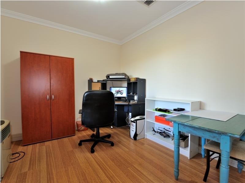 40 Rossini Circle, Ellenbrook WA 6069