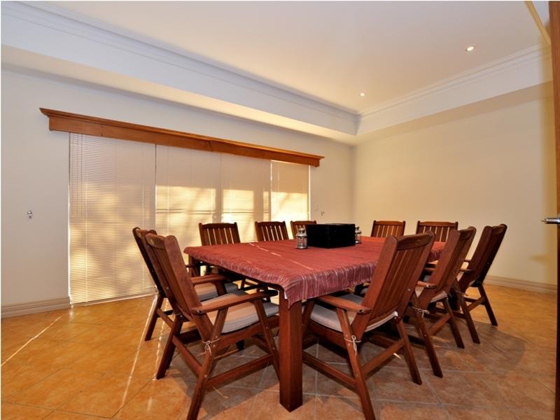 40 Rossini Circle, Ellenbrook WA 6069