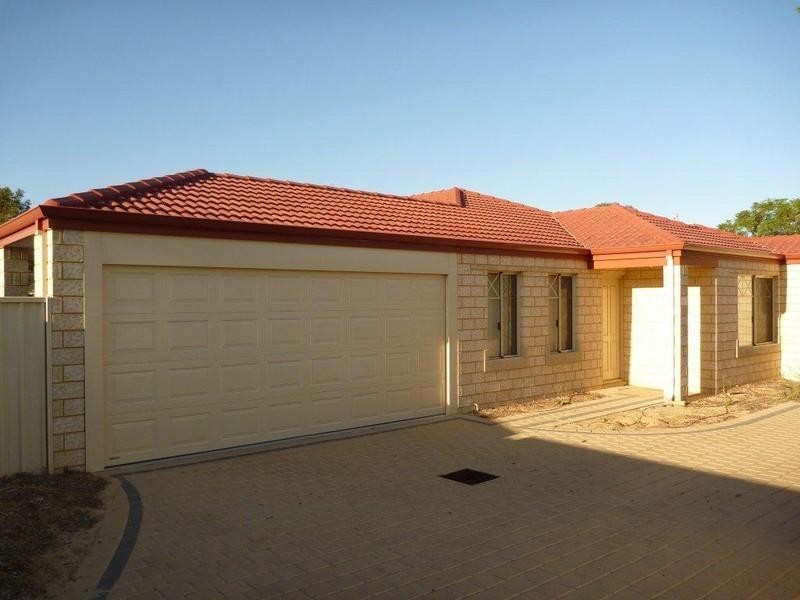 14A Salisbury Road, Midvale WA 6056