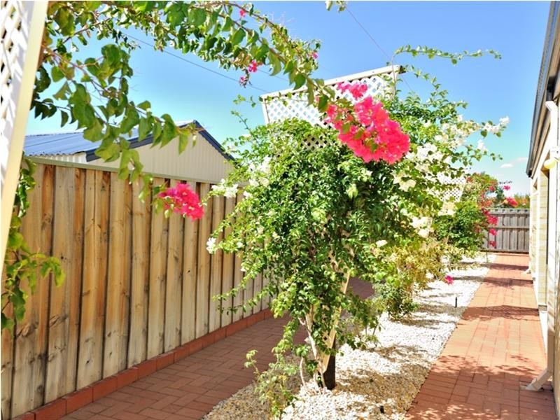 21 Thorold Avenue, Ellenbrook WA 6069