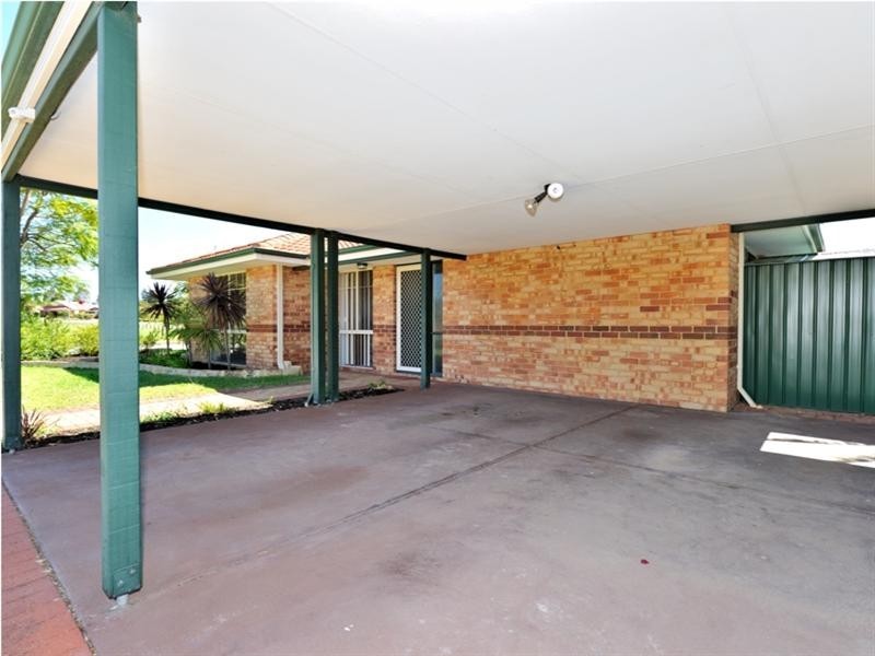 14 Honeyeater Terrace, Ellenbrook WA 6069