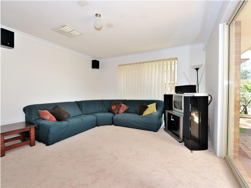 14 Honeyeater Terrace, Ellenbrook WA 6069