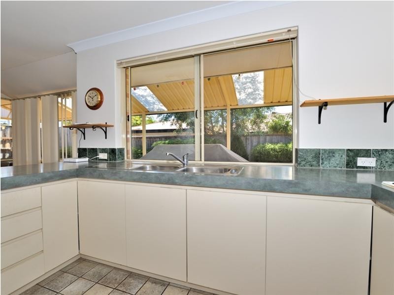 14 Honeyeater Terrace, Ellenbrook WA 6069