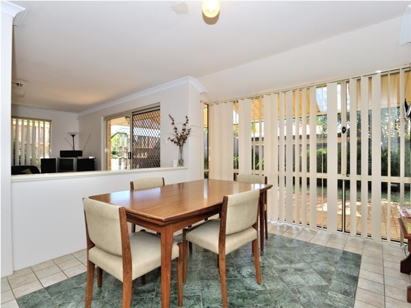 14 Honeyeater Terrace, Ellenbrook WA 6069