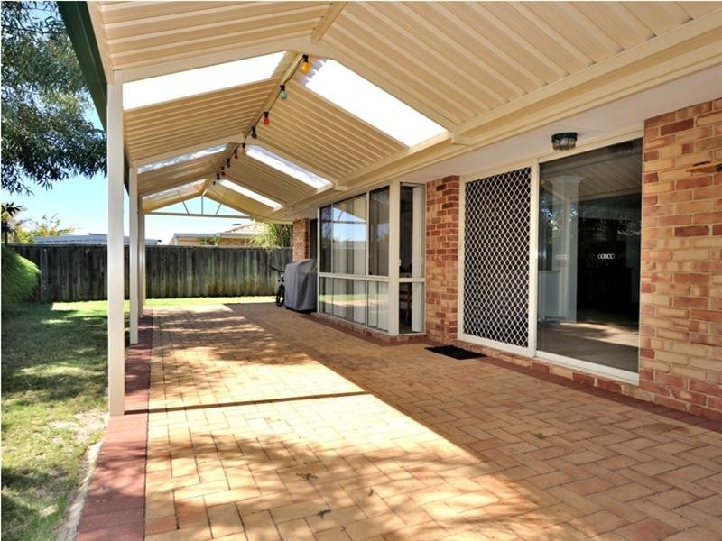 14 Honeyeater Terrace, Ellenbrook WA 6069