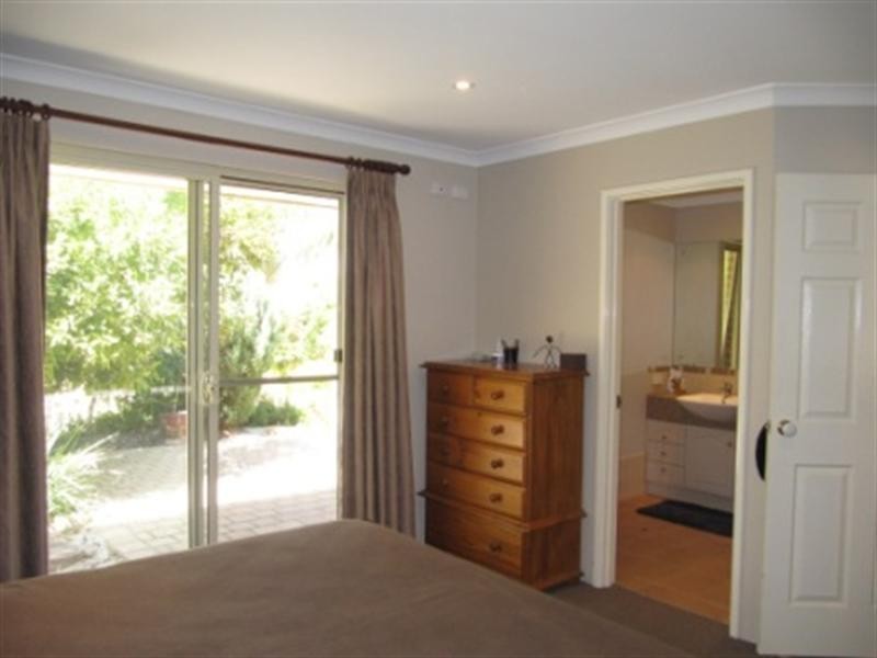 26 Hurd Road, Bullsbrook WA 6084