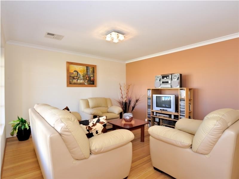 7 Fleetwood Link, Ellenbrook WA 6069