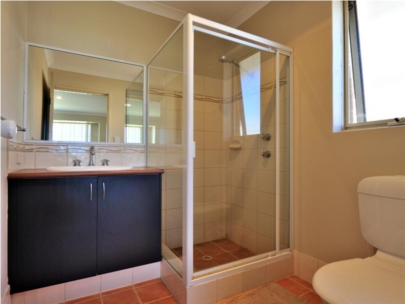 21 Evesham Drive, Ellenbrook WA 6069