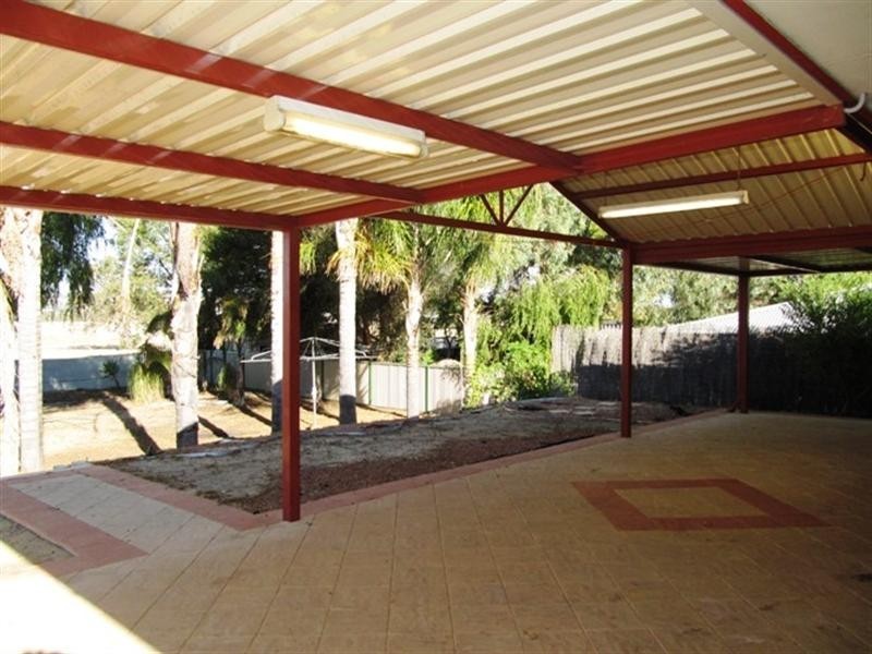 1218 Almeria Parade, Bullsbrook WA 6084