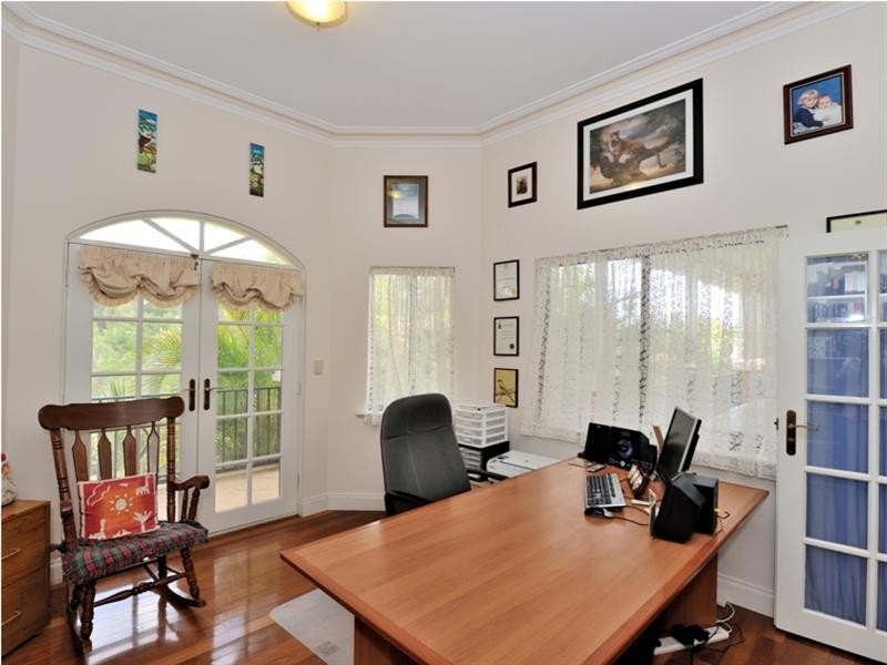 6 Pipit Court, Ellenbrook WA 6069