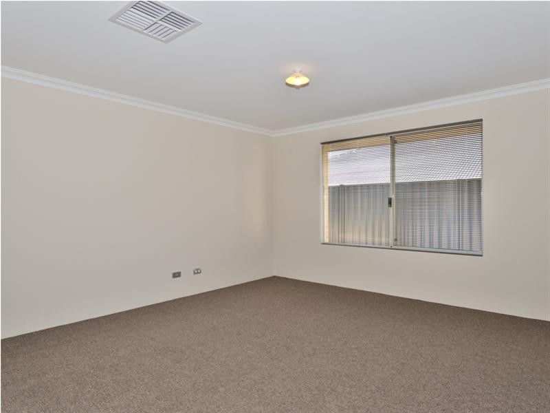 12 Tolj Loop, Aveley WA 6069