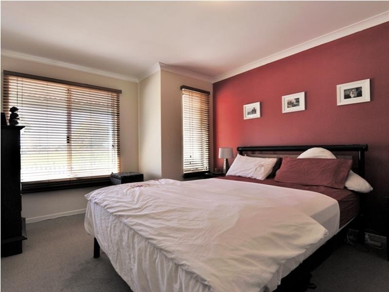 22 Harberton Parkway, Ellenbrook WA 6069