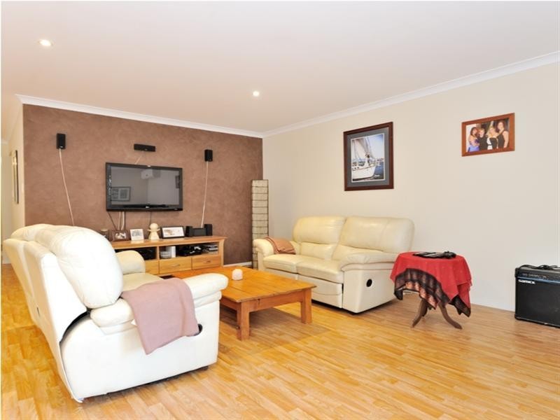 22 Harberton Parkway, Ellenbrook WA 6069