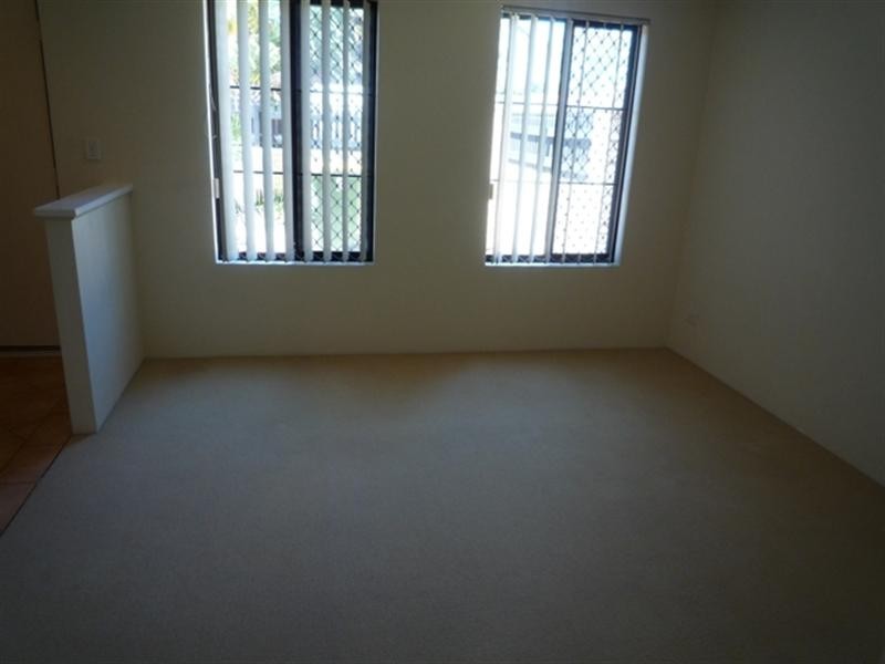 25b Babington Crescent, Bayswater WA 6053