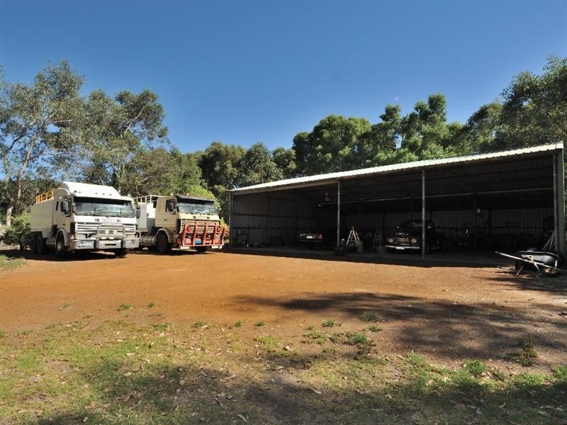 18 Popple Place, Muchea WA 6501