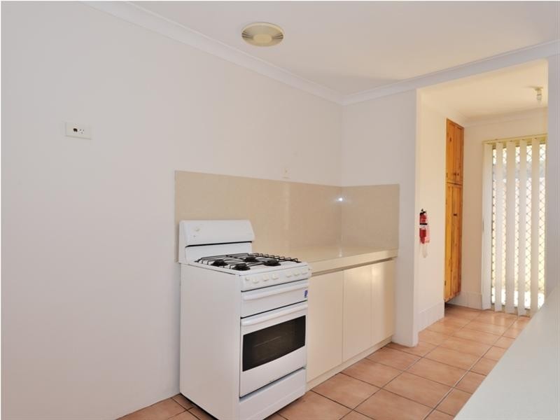 18 Vanda Retreat, Beechboro WA 6063