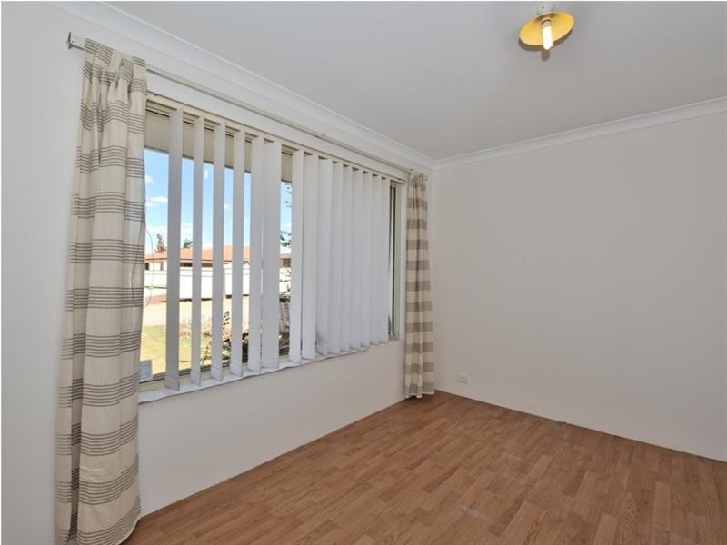 18 Vanda Retreat, Beechboro WA 6063