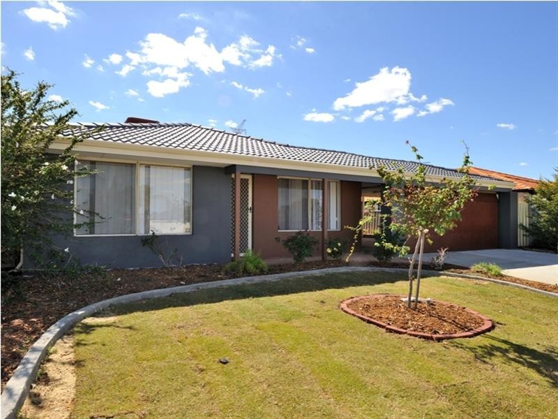 18 Vanda Retreat, Beechboro WA 6063