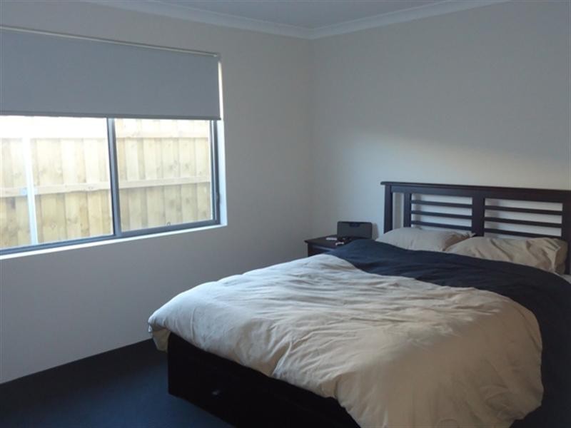 12 Solway Brace, Ellenbrook WA 6069