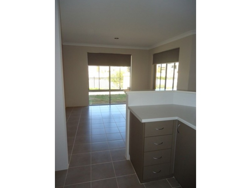 8b Oban Way, Ellenbrook WA 6069