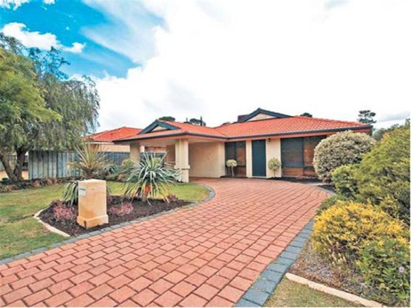 11 Morton Avenue, Ellenbrook WA 6069