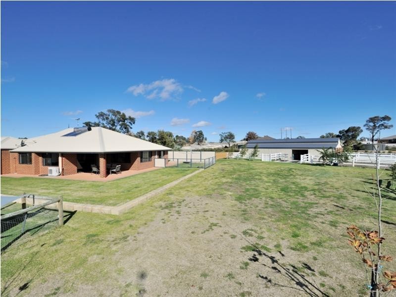 163 Payne Street, Muchea WA 6501